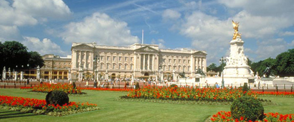 Royal Clothes