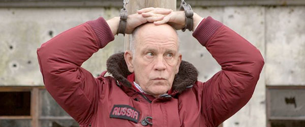 JOHN MALKOVICH apresenta sessão especial de RED 2