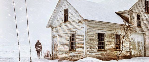 “Um Estranho Lugar para Morrer” de Derek B. Miller
