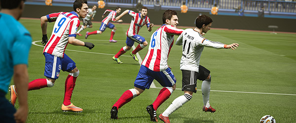 FIFA 16 INOVA EM CAMPO PARA QUE OS FÃS POSSAM SENTIR A MAGIA DO FUTEBOL