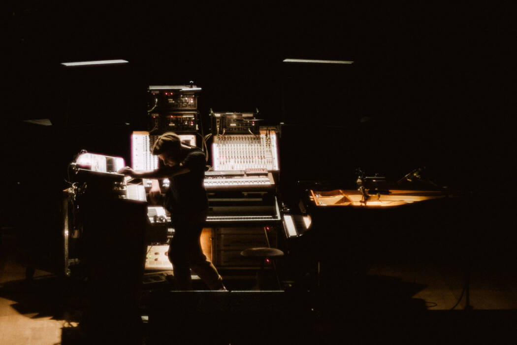 nils_frahm_aula_magna_004