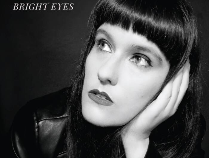 Rachel Bangs lança «Bright Eyes»