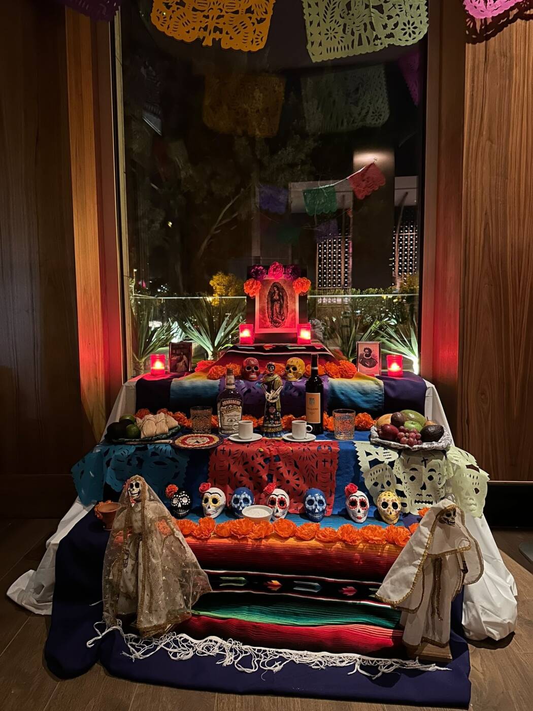 Altar de Día de los Muertos no Hyatt Regency Lisboa