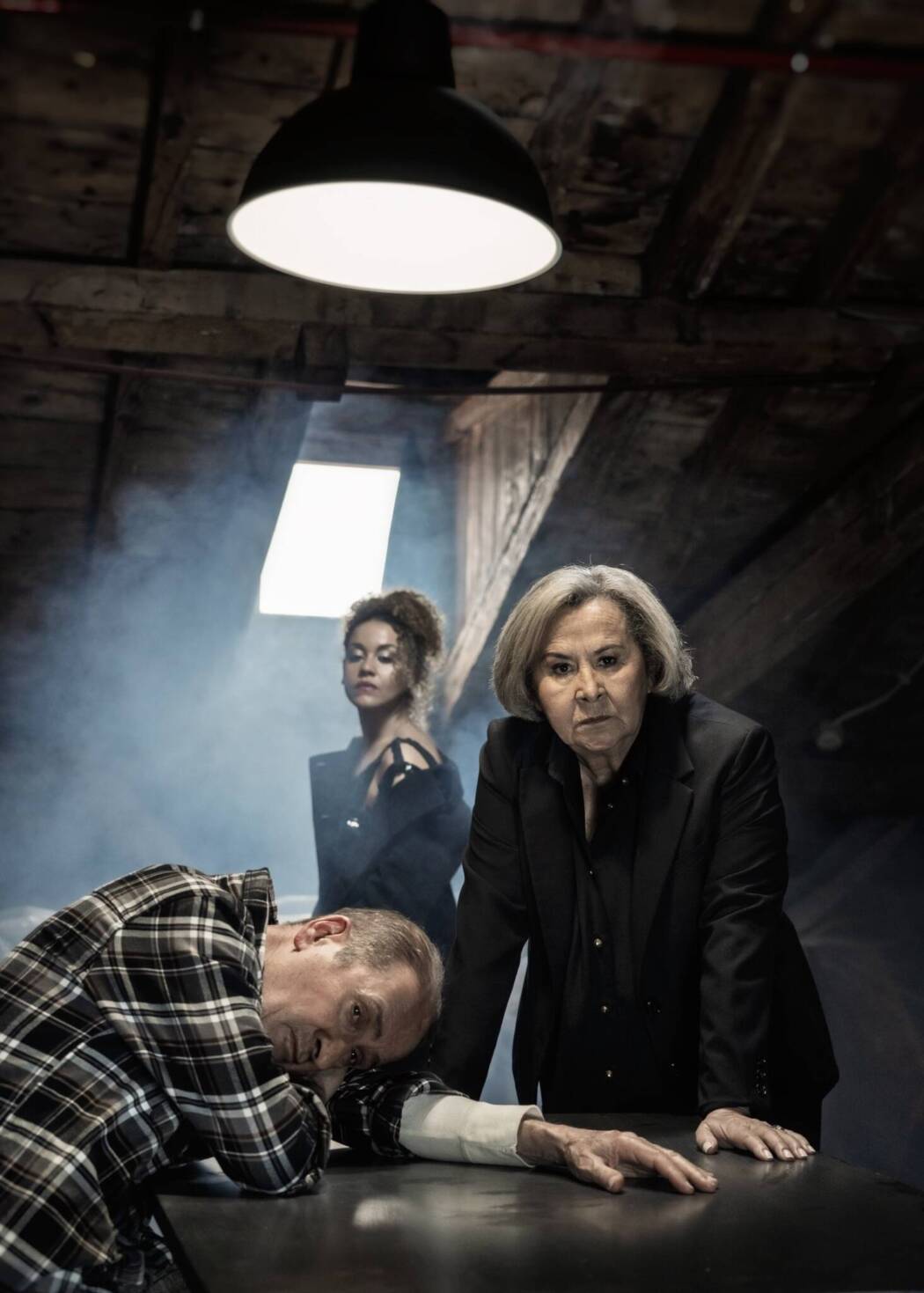 sob-pressao-cristina-carvalhal-teatro-trindade-2026